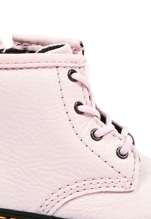 Dr. Martens LACE-UP ANKLE BOOTS - Botines con cordones - light pink — foto 5