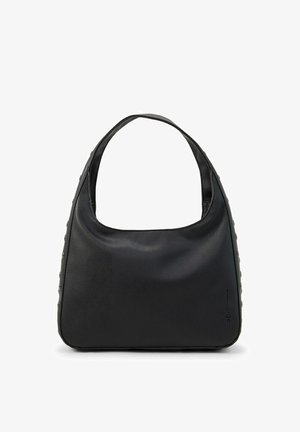 Schwarze Lederschultertasche mit breitem Griff, glatter Textur und dezenten seitlichen Nieten auf weißem Hintergrund.