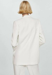 Mango ELEONOR - Cappotto corto - off-white
