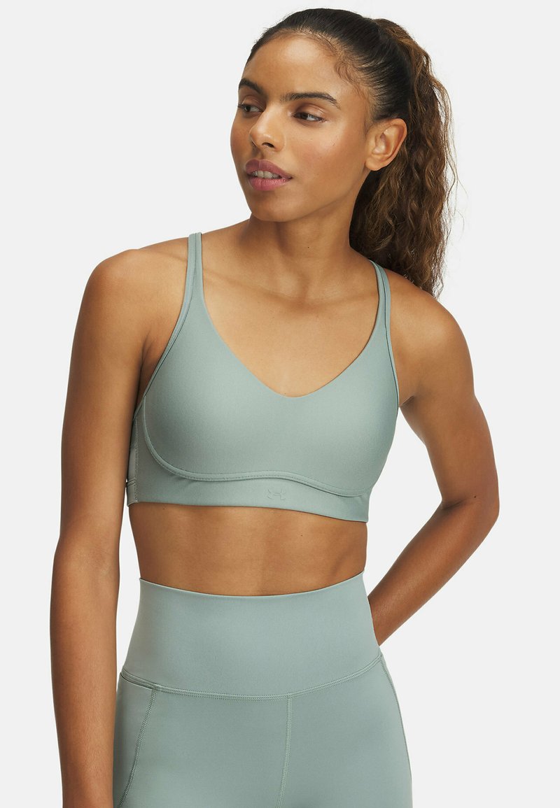 Under Armour LOW BRA - Light support sports bra - silica green