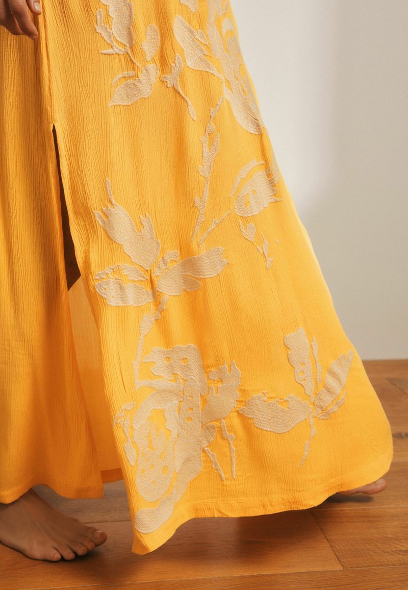 Rockett St George REGULAR FIT EMBROIDERED SLIP Maxi dress