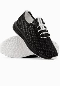 Ombre OM-FOKS - Sneakers basse - black