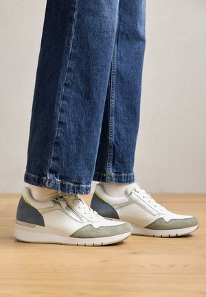Joggesko - weiss/pino/nautic