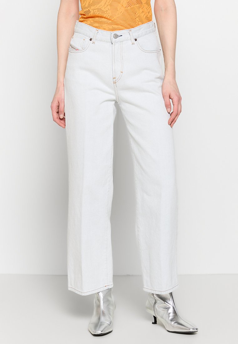 Diesel Relaxed fit jeans lichtblauw Diesel Relaxed fit jeans lichtblauw