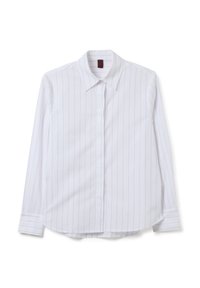 Camicia bianca a maniche lunghe con sottili righe verticali, chiusura con bottoni sul davanti e colletto classico. Tessuto morbido con una leggera lucentezza e orlo curvo.