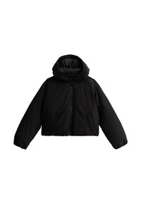 Chaqueta de puffer corta negra con capucha. Cuenta con cierre de cremallera, puños elásticos y dos bolsillos frontales. Está hecha de un material suave y aislante.