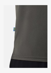 Niet geselecteerd, dusty olive