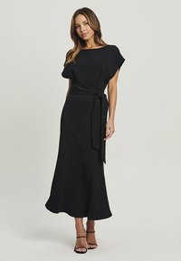 TUSSAH Dnevna obleka - black