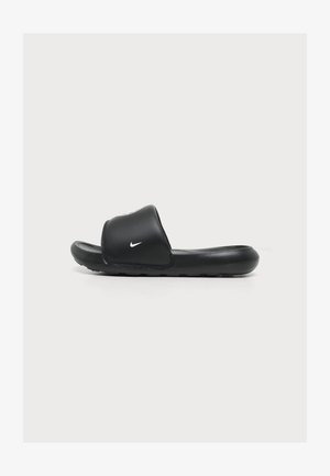 Nike Performance, VICTORI ONE SLIDE CHELSEA UNISEX - Halové kopačky - black/white/multi-coloured