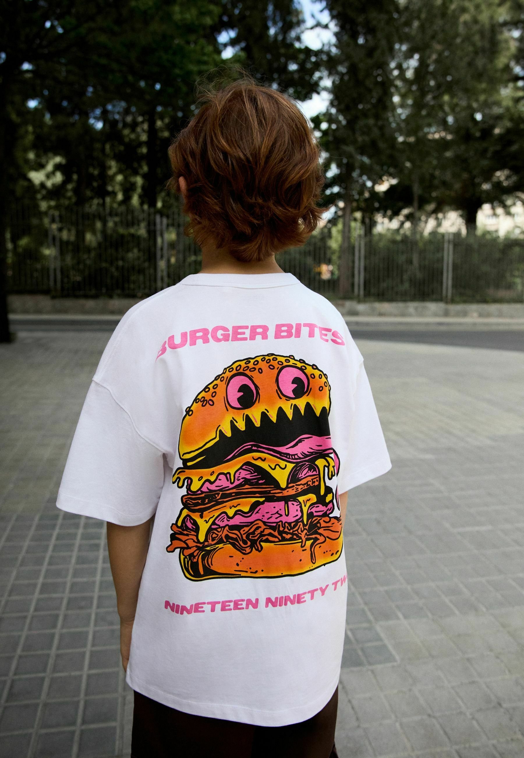 Next SHORT SLEEVE GRAPHIC - Print T-shirt - white burger back