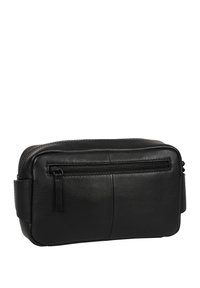 Borsa da toilette in pelle nera con un compartimento principale con zip, forma piatta, texture liscia e una piccola tasca esterna con zip.