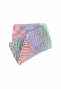 Strikkskjerf med skiftende striper av rosa, lavendel, grønn og grå. Teksturkvalitet med ribbede kanter.