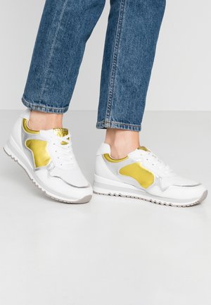 Marco Tozzi LACE UP - Sneaker low - white/yellow