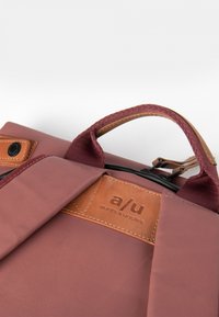 Aunts & Uncles YOKOHAMA - Tagesrucksack - apple butter