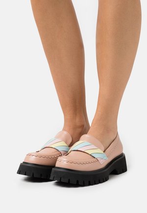 VEGAN FIELD OF FLUMPS LOAFERS - Slip-ons - pink