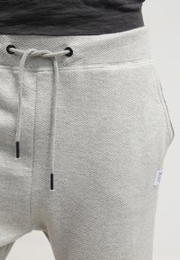 TOM TAILOR DENIM Pantalon de survêtement - mottled grey