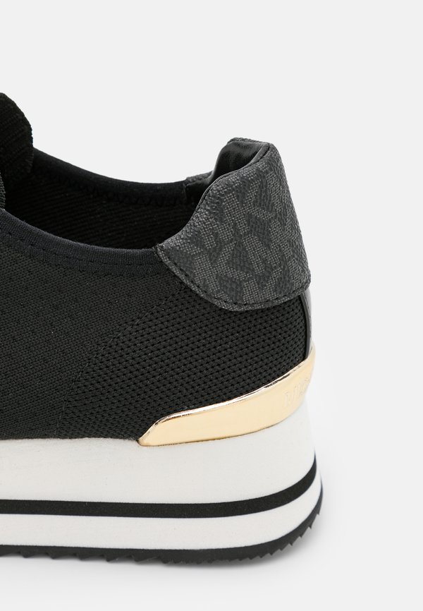 MONIQUE TRAINER - Trainers3