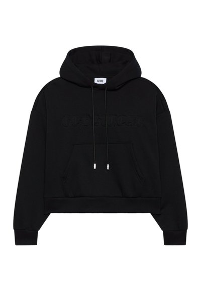 Zwarte cropped hoodie met voorzak in kangaroestijl, verstelbare trekkoorden, geribde manchetten en subtiele geborduurde "GCDS Soccer" tekst op de borst.