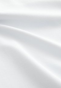 Non sélectionné, white