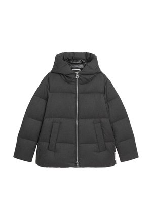Padded Jacke aus dunkelgrauem Stoff, mit Kapuze, Frontreißverschluss und zwei Fronttaschen. Glatte Innenauskleidung und minimalistisches Design.