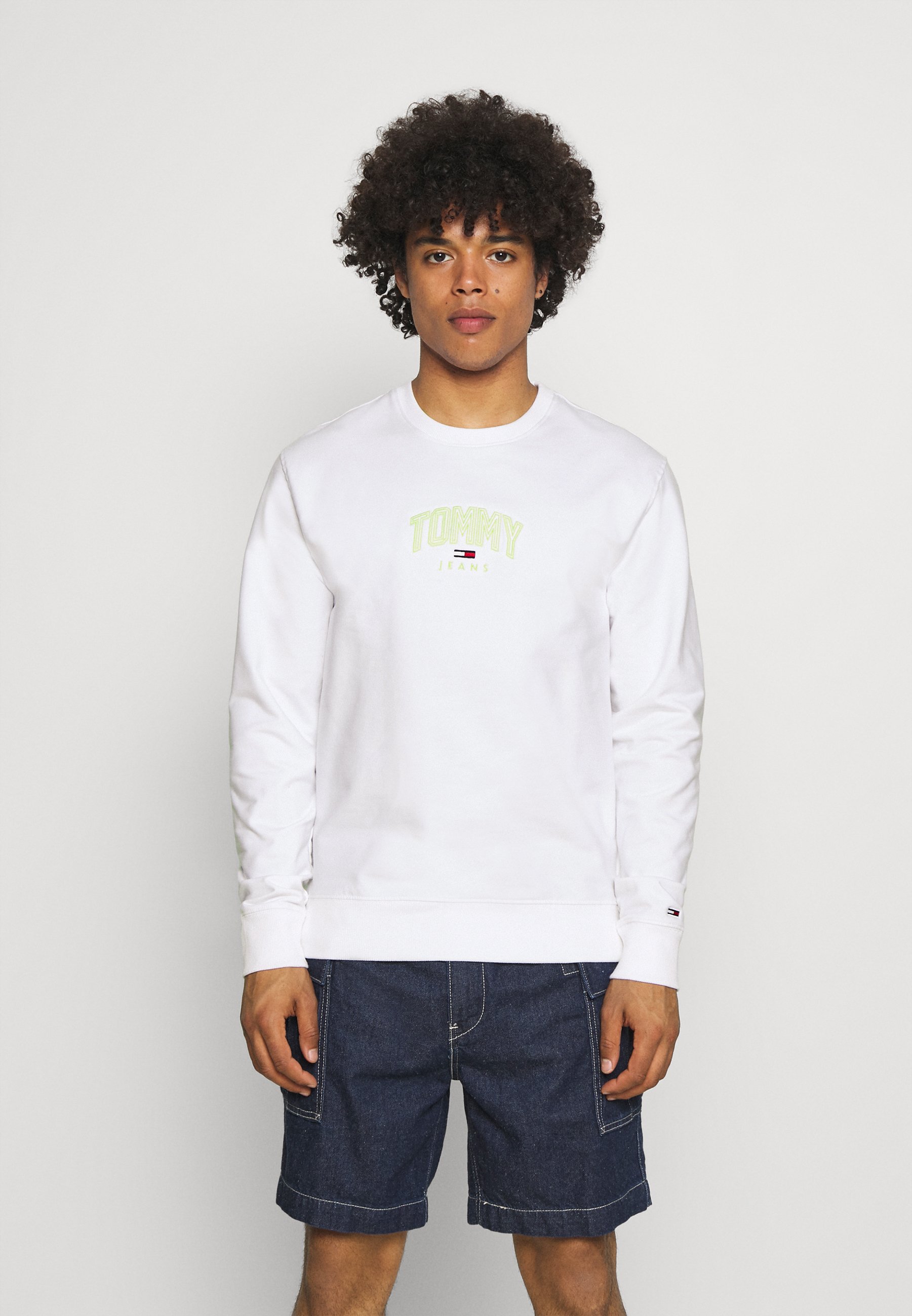 orange carhartt hoodie