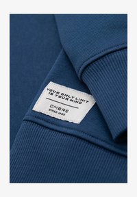 Non sélectionné, dark blue