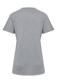 Grå T-shirt med korte ærmer, der har en rund halsudskæring og en afslappet pasform. Lavet af blødt bomuldsstof med en glat struktur. Ingen mønstre eller accenter.