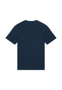 T-shirt en coton bleu marine avec des manches courtes, un col rond et un dos uni. Présente une coupe décontractée et une texture douce. Aucun motif ni accent.