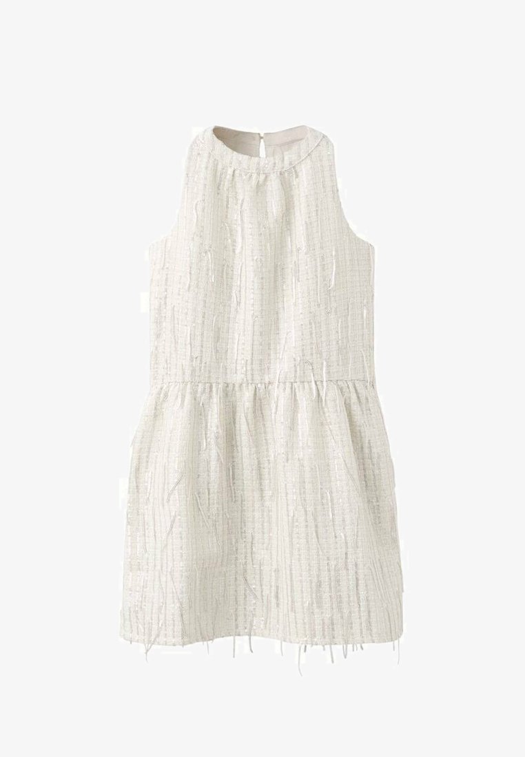Biała sukienka bez rękawów z okrągłym dekoltem, wykonana z teksturowanej tkaniny z pionowymi paskami, z talią zebrana i rozkloszowanym dołem.
