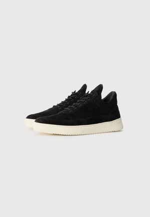 Black suede sneakers with a textured finish, featuring a white rubber sole and black laces, designed for a minimalist look.