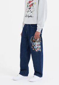 Ed Hardy SKULL SNAKE EAGLE TATTOO GRAPHIC - Jeansy Relaxed Fit