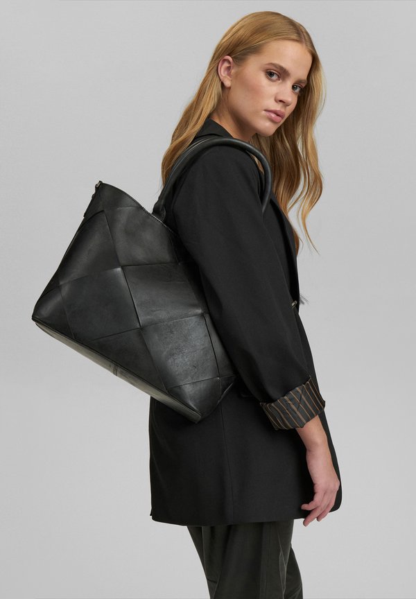 SHOULDER - Handtasche