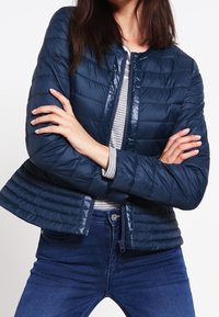 Sisley Allvädersjacka - blue