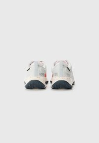 Thumbnail Image 3