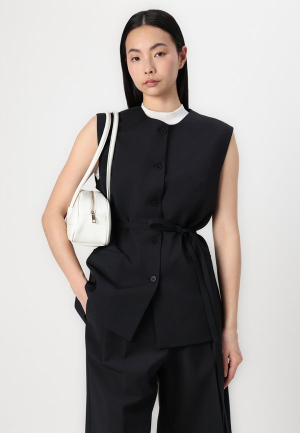 SLFABBI BERMUDA  - Shorts2