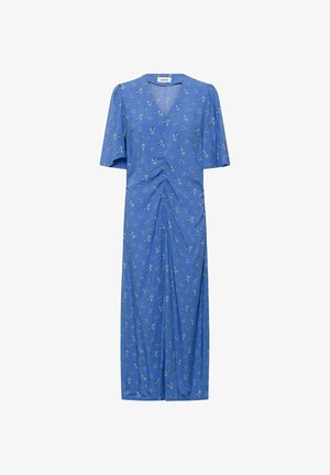 Blauwe midi-jurk met klein wit bloemenpatroon, korte mouwen, V-hals en geplooide voorkant.