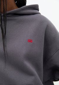 Thumbnail Image 5
