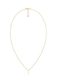 Collana in oro delicata con un piccolo pendente a barra verticale e chiusura regolabile su sfondo bianco.