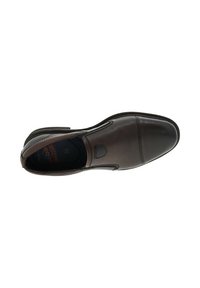 Chaussure à enfiler en cuir marron avec une finition lisse, un bout arrondi, des détails de couture subtils et une semelle flexible. L'intérieur présente une semelle intérieure rembourrée.