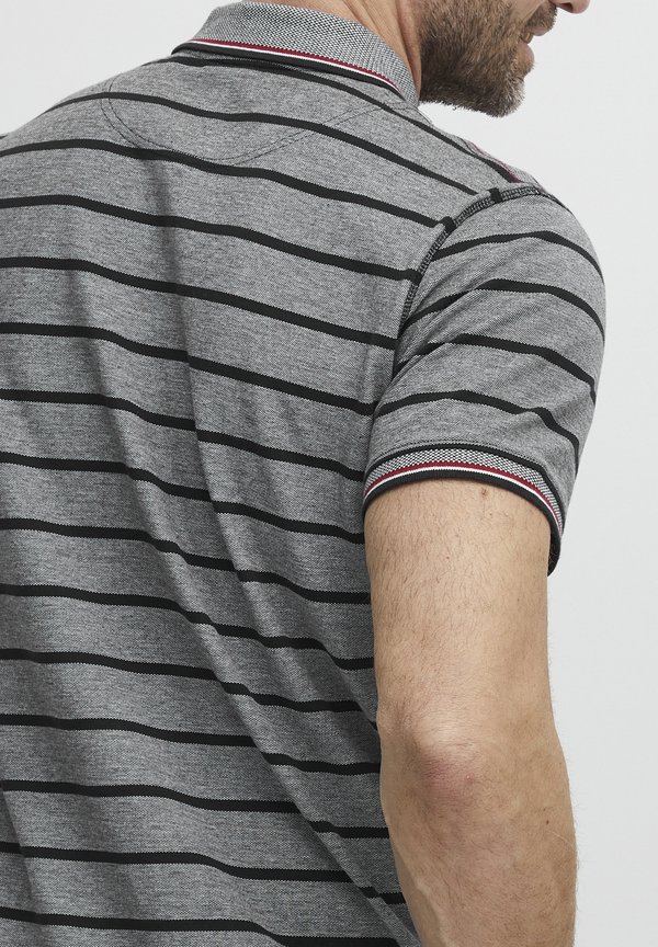 FQKnut - Polo shirt - salute2