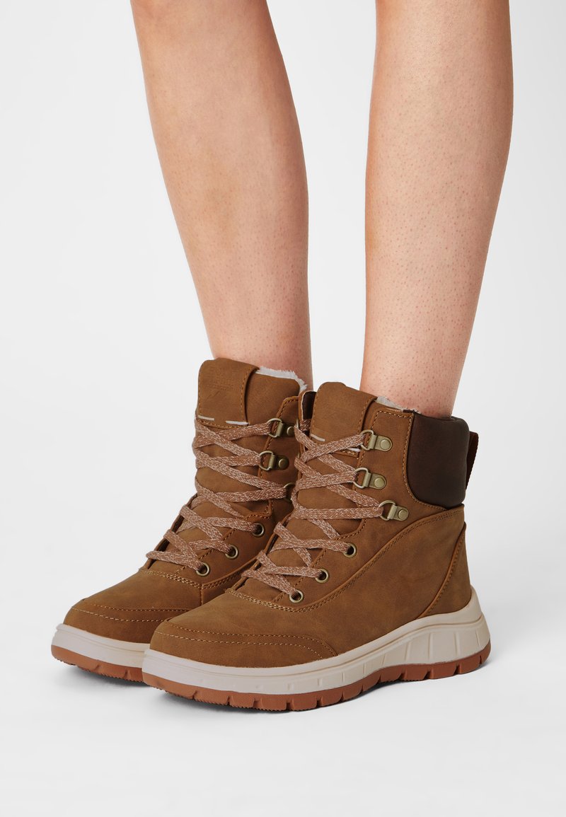Roxy KARMEL Winter boots brown Zalando.ie