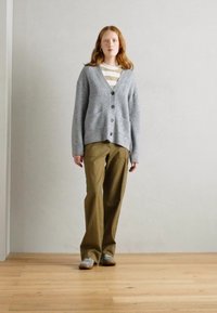 Thumbnail Image 2