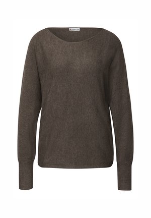 Pull en laine marron avec un col rond et des manches longues. Tissu texturé avec une coupe ample et des poignets côtelés. Étiquette de marque visible.