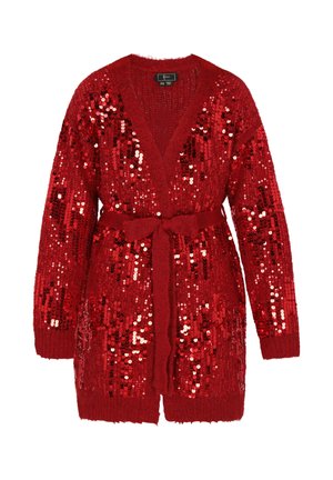 Czerwony kardigan z cekinami, z głębokim dekoltem V, długimi rękawami i pasującym paskiem. Miękka tekstura, błyszcząca powierzchnia i otwarty krój.