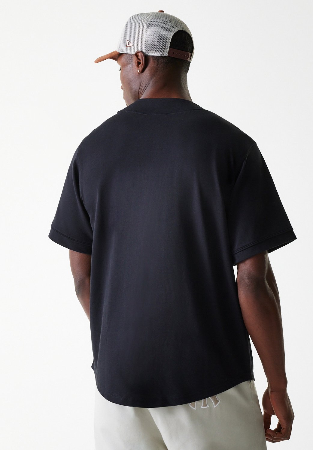 ☆New Era☆ New Era World Wide T-Shirt Black 14679799 New Era - T-shirt basic/czarny - Zalando.pl