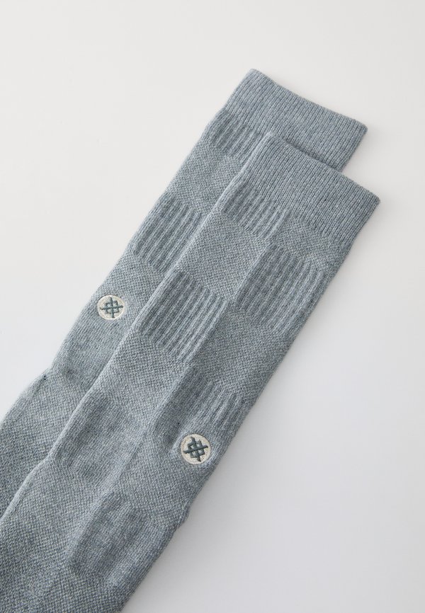 DOWN AND OUT CREW UNISEX - Socks2