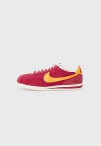 Unselected, noble red/sundial/sail