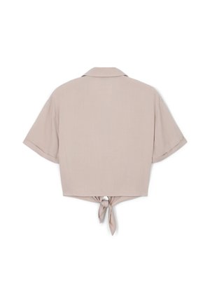 Camicia corta color kaki con maniche corte, colletto a lancia e dettaglio annodato sul retro. Tessuto liscio con una leggera lucentezza.