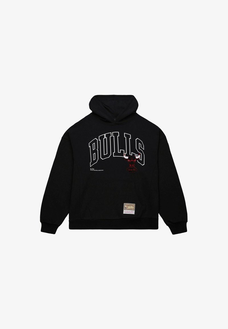 Sweat à capuche noir Chicago Bulls avec une poche kangourou frontale, un grand texte "BULLS" et un logo taureau rouge sous le texte.