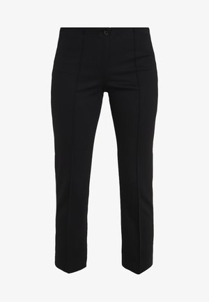 Pantalon noir ajusté, fabriqué en tissu lisse, avec une fermeture à bouton à l'avant, des poches latérales et une coupe slim avec des jambes droites.